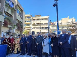 Με λαμπρότητα και συγκίνηση γιορτάστηκε και φέτος η Πολιούχος της πόλης Αγία Αικατερίνη Με λαμπρότητα και συγκίνηση γιορτάστηκε και φέτος η Πολιούχος της πόλης Αγία Αικατερίνη