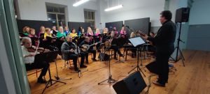 Μελωδικό ταξίδι στο ελληνικό πεντάγραμμο από τη Χορωδία του Συλλόγου Εκπαιδευτικών Α/θμιας Εκπ/σης Πιερίας