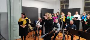 Μελωδικό ταξίδι στο ελληνικό πεντάγραμμο από τη Χορωδία του Συλλόγου Εκπαιδευτικών Α/θμιας Εκπ/σης Πιερίας