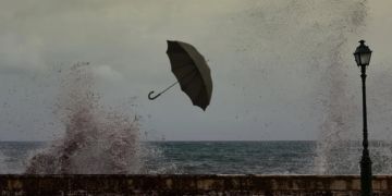 Ο Καιρός Σήμερα: Aυξημένες Νεφώσεις Με Τοπικές Βροχές Και Σποραδικές Καταιγίδες