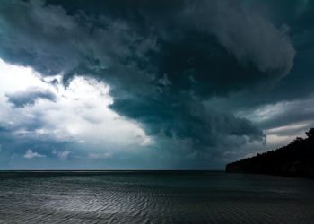 Ο Καιρός σήμερα: Λίγες νεφώσεις που βαθμιαία θα αυξηθούν και θα σημειωθούν τοπικές βροχές