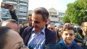 Ο Πρωθυπουργός Κυριάκος Μητσοτάκης στην Κατερίνη (εικόνες + βίντεο)