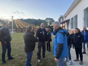 Την έδρα της Εθελοντικής Ομάδας Δράσης στον Καπνικό Σταθμό επισκέφθηκε ο υποψήφιος δήμαρχος Κατερίνης Γιάννης Ντούμος