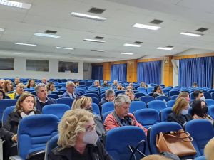 Ψυχοκοινωνική Ενδυνάμωση της Σχολικής Κοινότητας στην Εποχή της Πανδημίας Ψυχοκοινωνική Ενδυνάμωση της Σχολικής Κοινότητας στην Εποχή της Πανδημίας