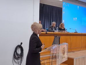 Ψυχοκοινωνική Ενδυνάμωση της Σχολικής Κοινότητας στην Εποχή της Πανδημίας Ψυχοκοινωνική Ενδυνάμωση της Σχολικής Κοινότητας στην Εποχή της Πανδημίας