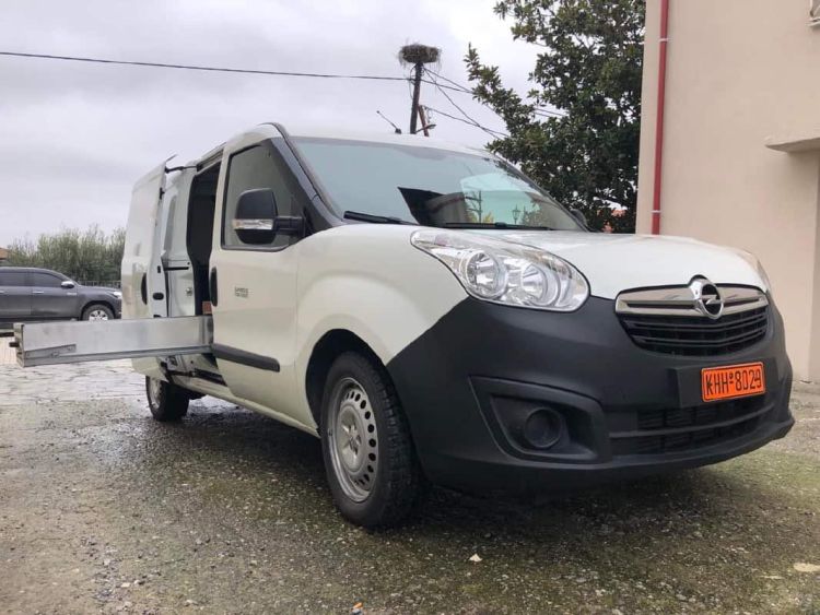 Ακόμη ένα νέο όχημα αγόρασε ο δήμος Πύδνας Κολινδρού