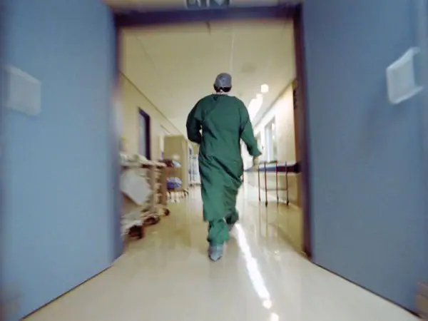 «Απελπιστική η κατάσταση στα νοσοκομεία» – SOS για το κύμα λοιμώξεων «Απελπιστική η κατάσταση στα νοσοκομεία» – Sos για το κύμα λοιμώξεων