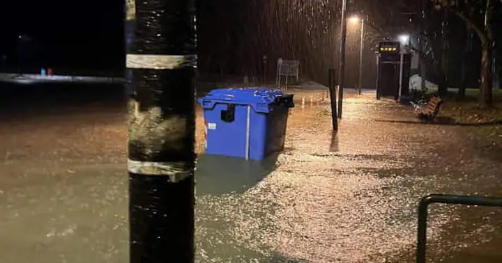 Δήμος Κατερίνης: Επιχειρήσεις στο παραλιακό μέτωπο για την αντιμετώπιση πλημμυρικών φαινομένων Δήμος Κατερίνης: Επιχειρήσεις στο παραλιακό μέτωπο για την αντιμετώπιση πλημμυρικών φαινομένων