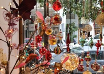 Εμπορικά καταστήματα – Το εορταστικό ωράριο αναλυτικά