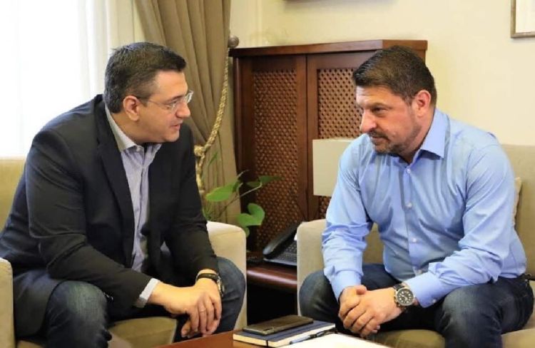 Επίσκεψη του Απόστολου Τζιτζικώστα και του Υφυπουργού Εθνικής Άμυνας Νίκου Χαρδαλιά στο 424 ΓΣΝΕ στη Θεσσαλονίκη