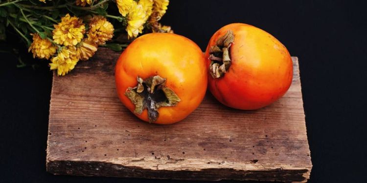 Λωτός: Oφέλη, θερμίδες, παρενέργειες, βιταμίνες και πως τρώγεται