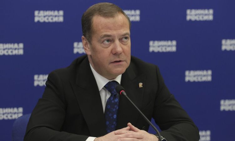 Ντμίτρι Μεντβέντεφ: Τέταρτο Ράιχ και εμφύλιος στις ΗΠΑ προβλέπεται για το 2023 Ντμίτρι Μεντβέντεφ: Τέταρτο Ράιχ και εμφύλιος στις ΗΠΑ προβλέπεται για το 2023