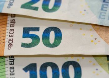 Ξεκινούν διαγραφές οφειλών από τον νόμο Κατσέλη Τι θα γίνει με όσους τήρησαν τη ρύθμιση, πώς αναβιώνουν οφειλές