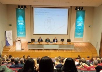 «Οδηγίες» προς γονείς – Πώς να μεγαλώνετε ευτυχισμένα παιδιά