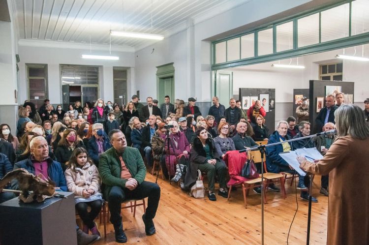 Οι εικαστικοί τίμησαν και παρουσίασαν τα έργα τους