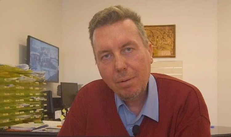 Ομιλία προς τους ακτινιδιοπαραγωγούς από το Βασίλη Έξαρχο Ομιλία προς τους ακτινιδιοπαραγωγούς από το Βασίλη Έξαρχο