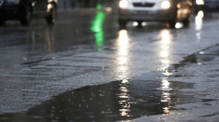 Ο Καιρός σήμερα: Βροχές και σποραδικές καταιγίδες για σήμερα Δευτέρα