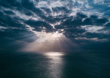 Ο Καιρός σήμερα: Γενικά αίθριος με λίγες πρόσκαιρες νεφώσεις