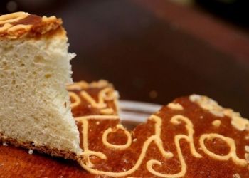 Πάνω από 600.000 κιλά βασιλόπιτα ζυμώνουν οι Θεσσαλονικείς αρτοποιοί