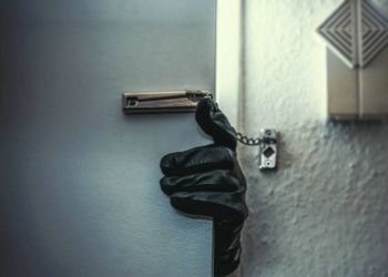 Πιερία: Νεαρές Ρομά ξεγέλασαν 88χρονο και του άρπαξαν 3.000 ευρώ