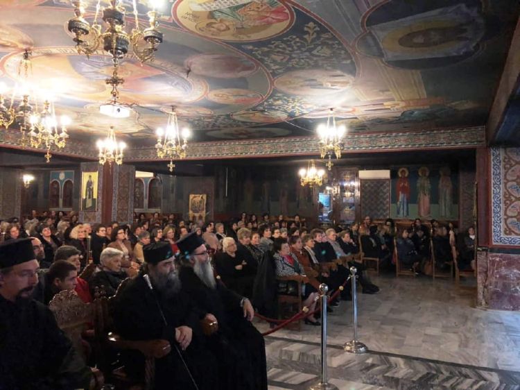 Συνεχίζονται τα Εσπερινά Κηρύγματα στον Καθεδρικό Ιερό Ναό Θείας Αναλήψεως. Συνεχίζονται τα Εσπερινά Κηρύγματα στον Καθεδρικό Ιερό Ναό Θείας Αναλήψεως.