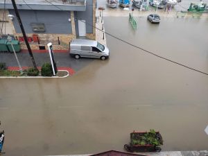 H Πιερία σε κατάσταση έκτακτης ανάγκης – Φωτογραφίες από Παραλία Κατερίνης