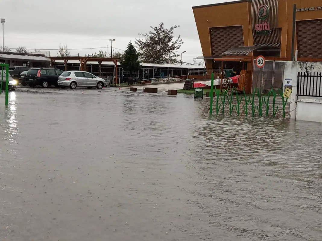 Κατερίνη - Κοιμητήρια Αγίου Λαζάρου: Για μια ακόμη φορά πλημμύρες… Άγιος Λάζαρος: Για μια ακόμη φορά πλημμύρες …