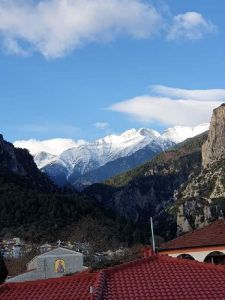 Αφιερωμένο στο βουνό των Θεών, το ημερολόγιο του 2023 των Λιτοχωριτών Θεσσαλονίκης Αφιερωμένο στο βουνό των Θεών, το ημερολόγιο του 2023 των Λιτοχωριτών Θεσσαλονίκης