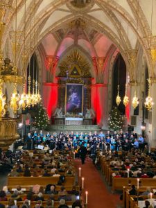 Δημοτική Χορωδία Αιγινίου «canto Olympus» και η Χορωδία «Ορφέας» Στοκχόλμης