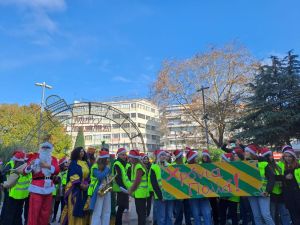 Εθελοντική Ομάδα Δράσης Νομού Πιερίας – Χριστουγεννιάτικα κάλαντα σε πέντε γλώσσες