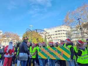 Εθελοντική Ομάδα Δράσης Νομού Πιερίας – Χριστουγεννιάτικα κάλαντα σε πέντε γλώσσες