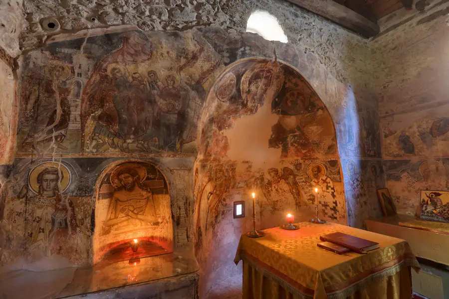 Η Ιερά Μονή Αγίου Γεωργίου Ρητίνης Πιερίας Η Ιερά Μονή Αγίου Γεωργίου Ρητίνης Πιερίας