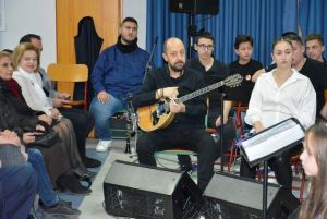 Η Μαρία Μίχου σε πολιτική συνάντηση και σε χριστουγεννιάτικες εκδηλώσεις Η Μαρία Μίχου σε πολιτική συνάντηση και σε χριστουγεννιάτικες εκδηλώσεις