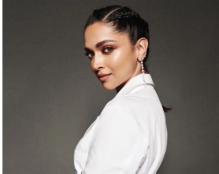 Αυτές είναι οι 10 πιο όμορφες γυναίκες στον πλανήτη βάσει της Χρυσής Τομής των αρχαίων Ελλήνων Η επιστήμη μίλησε! Αυτές είναι οι 10 πιο όμορφες γυναίκες στον πλανήτη