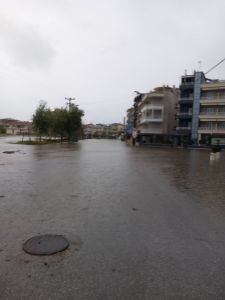 Κακοκαιρία ARIEL στην Πιερία: Αίτημα από τον Δήμο Κατερίνης να κηρυχθεί ο νομός σε κατάσταση έκτακτης ανάγκης (Εικόνες) Κακοκαιρία Ariel στην Πιερία: Αίτημα από τον Δήμο Κατερίνης να κηρυχθεί ο νομός σε κατάσταση έκτακτης ανάγκης