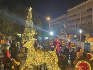 Κατερίνη: Σε εορταστικό κλίμα η πόλη