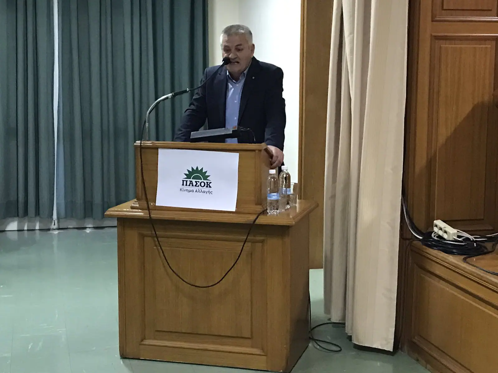 Πολιτική εκδήλωση του  ΠΑΣΟΚ – Κίνημα Αλλαγή για την ακρίβεια στην Κατερίνη (φωτορεπορτάζ)