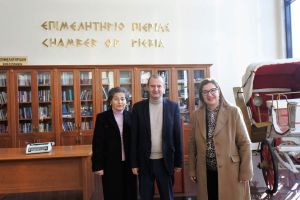 Πρωτοχρονιάτικα κάλαντα στο Επιμελητήριο Πιερίας Πρωτοχρονιάτικα κάλαντα