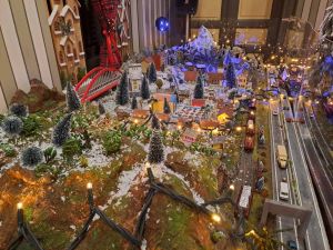 Το πάρτι έκπληξη στο Μουσείο Χριστουγέννων Κατερίνης (εικόνες & βίντεο)