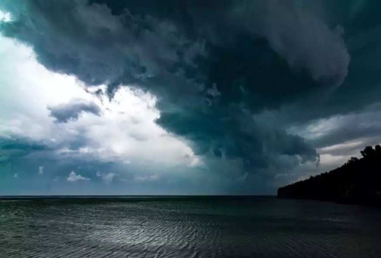 Έκτακτο δελτίο επιδείνωσης καιρού: Βροχές, καταιγίδες και χαλάζι από το βράδυ της Δευτέρας Έκτακτο δελτίο επιδείνωσης καιρού: Βροχές, καταιγίδες και χαλάζι από το βράδυ της Δευτέρας