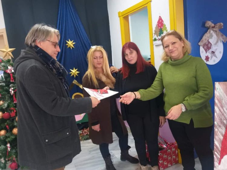 Ανακοίνωση Τ.Ε Πιερίας του ΚΚΕ, για τους εργαζόμενους στις δομές της ΔΗΚΕΔΗΚ Ανακοίνωση Τ.Ε Πιερίας του ΚΚΕ, για τους εργαζόμενους στις δομές της ΔΗΚΕΔΗΚ