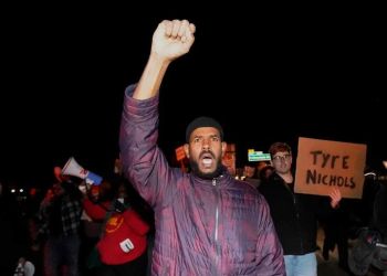 «Απλά προσπαθώ να πάω σπίτι»: Συγκλονίζει η νέα αστυνομική θηριωδία στις ΗΠΑ