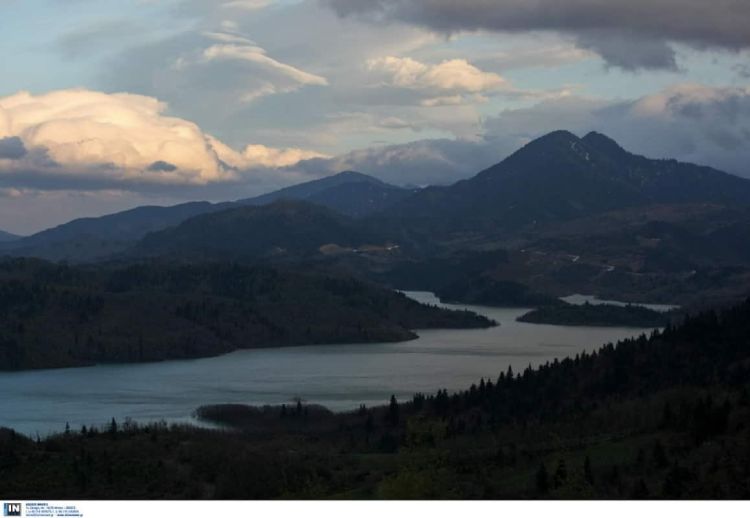 Γκάζι πάτησε ο... τουρισμός όλο το εορταστικό 15νθήμερο - Πώς κινήθηκαν οι ταξιδιώτες ανά την Ελλάδα Γκάζι πάτησε ο… τουρισμός όλο το εορταστικό 15νθήμερο – Πώς κινήθηκαν οι ταξιδιώτες ανά την Ελλάδα