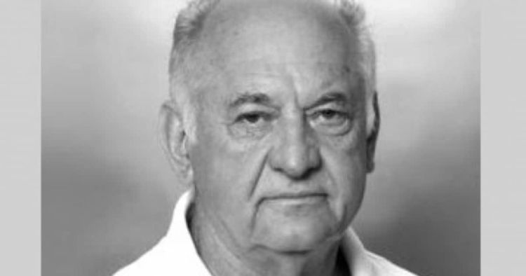 Εμείς και οι άλλοι