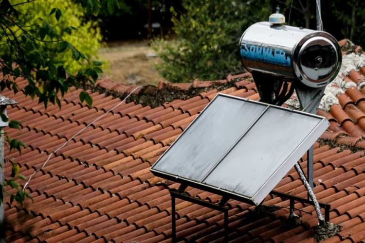 Επιδότηση των νοικοκυριών για νέο ηλιακό θερμοσίφωνα - Πότε έρχεται επίδομα έως και 1.000 ευρώ για αγορά Επιδότηση των νοικοκυριών για νέο ηλιακό θερμοσίφωνα – Πότε έρχεται επίδομα έως και 1.000 ευρώ για αγορά