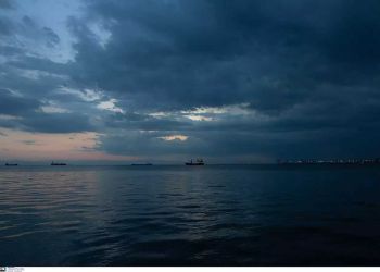 Ο Καιρός σήμερα: Νεφώσεις παροδικά αυξημένες με τοπικές βροχές και πιθανώς μεμονωμένες καταιγίδες