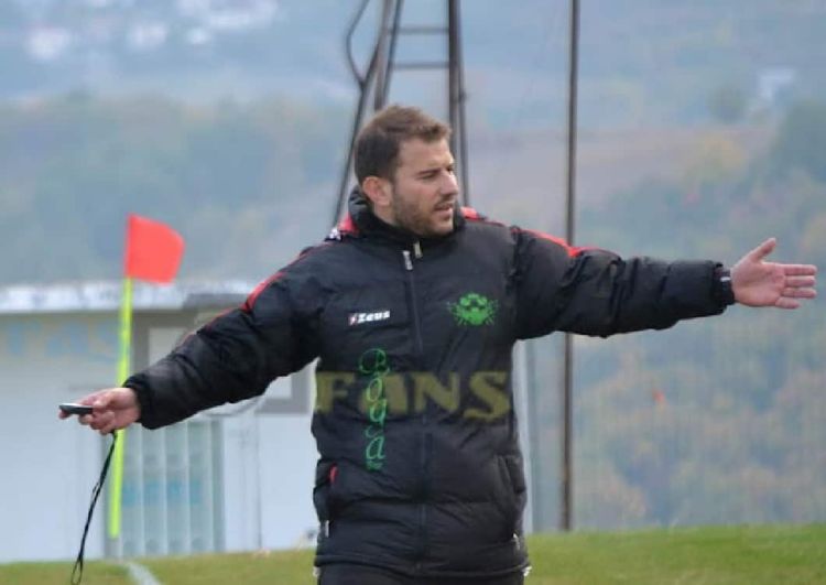 Ο Τόλης Μπαρμπαγεωργόπουλος νέος προπονητής στον Ταύρο Ελάφου Ο Τόλης Μπαρμπαγεωργόπουλος νέος προπονητής στον Ταύρο Ελάφου