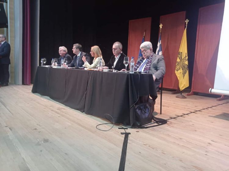 Ο πρώην Πρωθυπουργός Κώστας Καραμανλής στη Φλώρινα σε παρουσίαση βιβλίου