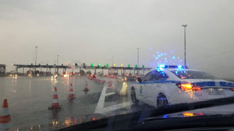 Πιερία: Κλειστή παραμένει επαρχιακή οδός λόγω έντονης βροχόπτωσης Πιερία: Κλειστή παραμένει επαρχιακή οδός λόγω έντονης βροχόπτωσης