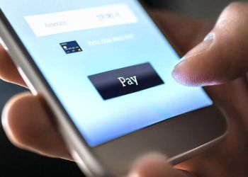 Συναλλαγές E Banking: Αποζημίωση στα θύματα ηλεκτρονικής απάτης θα δίνουν οι τράπεζες